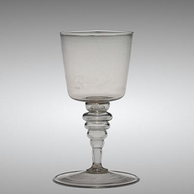 Wineglass with coin